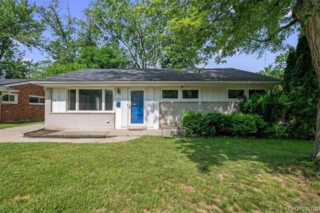 519 Essex Street, Clawson, MI 48017