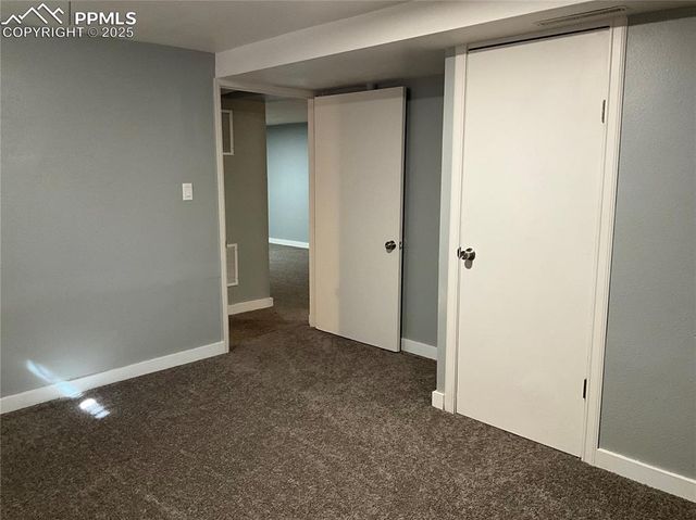 72 Hanson Lane, Pueblo, CO 81001