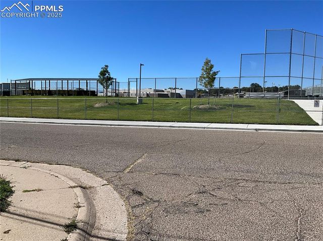 72 Hanson Lane, Pueblo, CO 81001