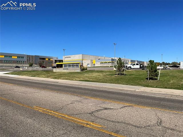 72 Hanson Lane, Pueblo, CO 81001