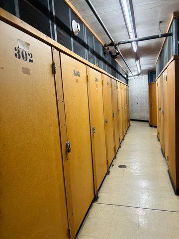 6710 Vernon Avenue S 307, Edina, MN 55436