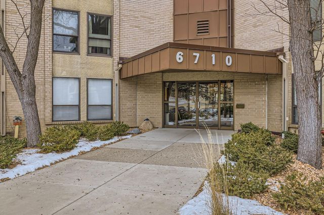 6710 Vernon Avenue S 307, Edina, MN 55436
