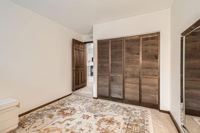 6710 Vernon Avenue S 307, Edina, MN 55436