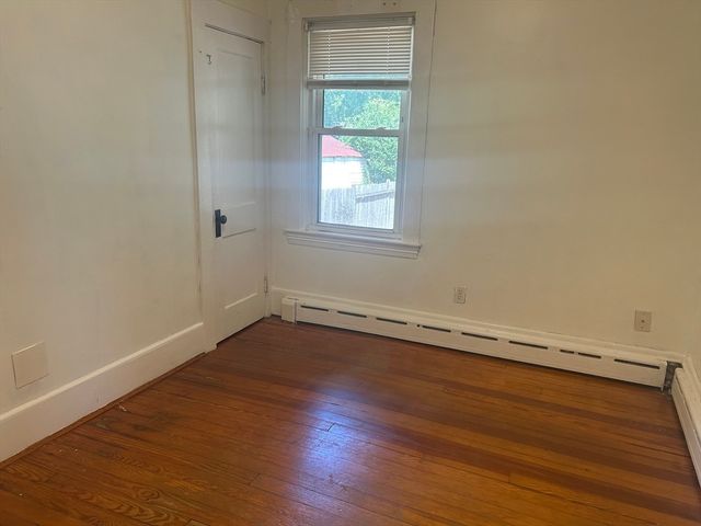 3020 Acushnet Avenue, New Bedford, MA 02745