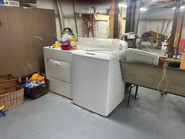 3020 Acushnet Avenue, New Bedford, MA 02745
