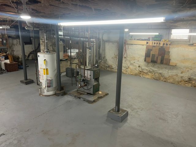 3020 Acushnet Avenue, New Bedford, MA 02745