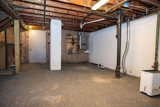 36 Martel St, Fitchburg, MA 01420