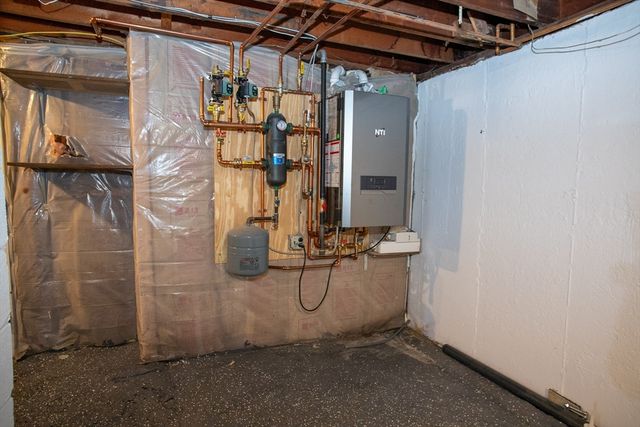 36 Martel St, Fitchburg, MA 01420