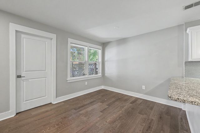 5026 Village Alley, North Charleston, SC 29405