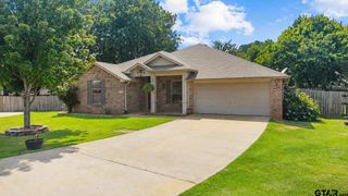 114 Haley Lane, Chandler, TX 75758