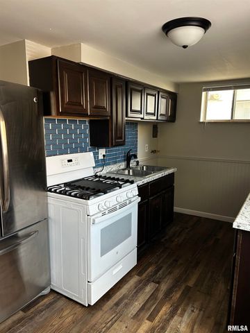 2611 W Wardcliffe Dr Apt B, Peoria, IL 61604