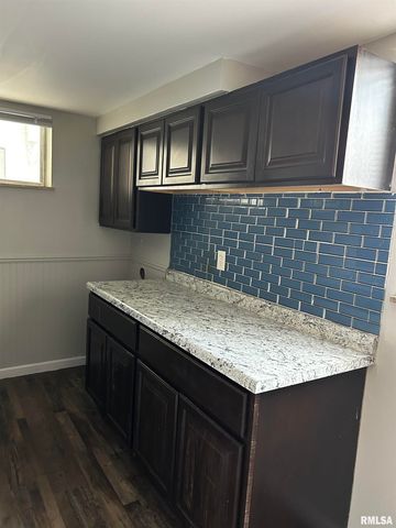 2611 W Wardcliffe Dr Apt B, Peoria, IL 61604