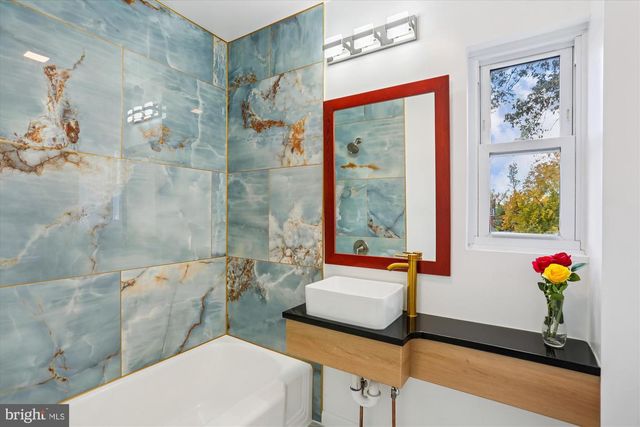 717 LUDLOW ST, Takoma Park, MD 20912