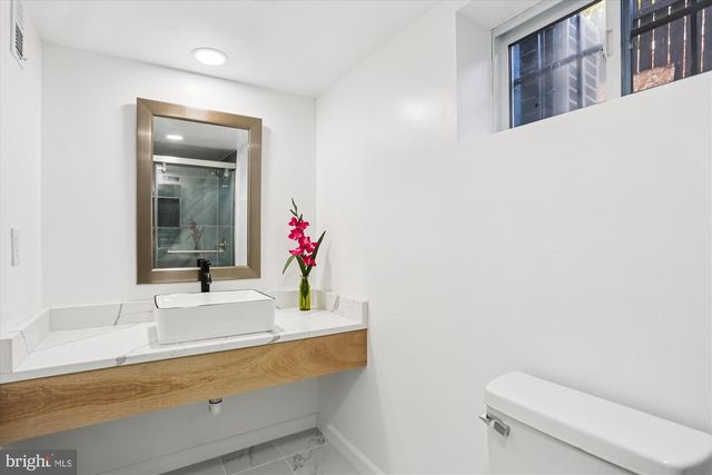 717 LUDLOW ST, Takoma Park, MD 20912