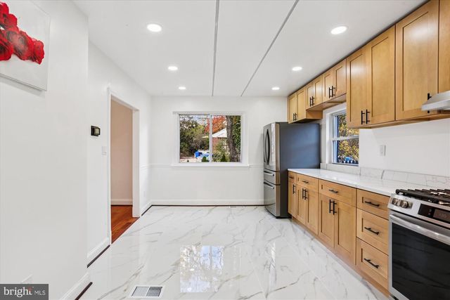 717 LUDLOW ST, Takoma Park, MD 20912