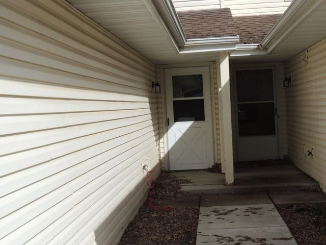 2932 67th Lane N, Brooklyn Center, MN 55430