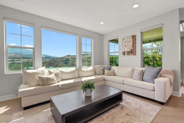 1832 Aliso Canyon Dr, Lake Forest, CA 92610