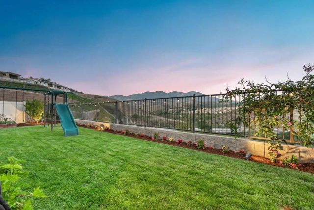 1832 Aliso Canyon Dr, Lake Forest, CA 92610