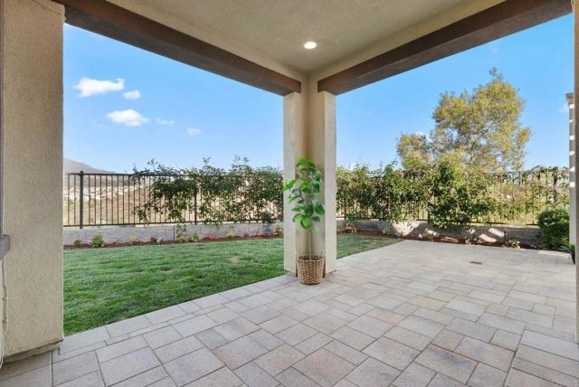 1832 Aliso Canyon Dr, Lake Forest, CA 92610