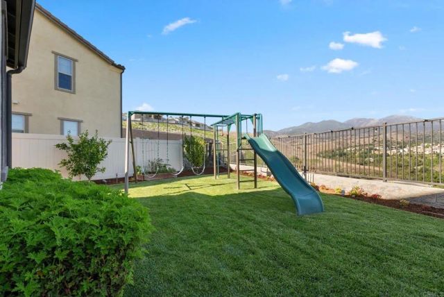 1832 Aliso Canyon Dr, Lake Forest, CA 92610