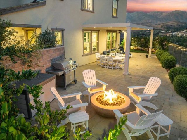 1832 Aliso Canyon Dr, Lake Forest, CA 92610