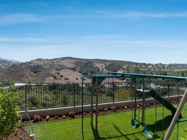 1832 Aliso Canyon Dr, Lake Forest, CA 92610