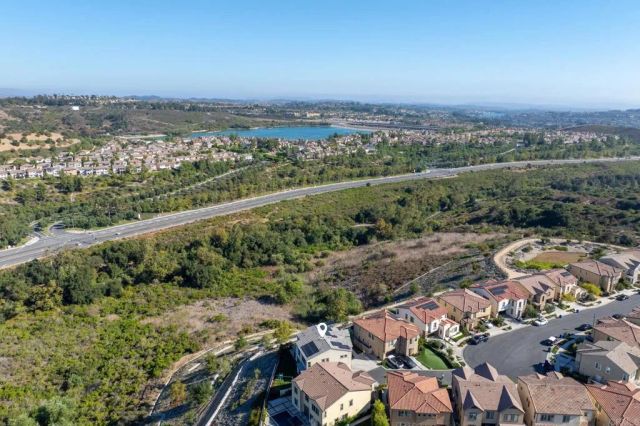 1832 Aliso Canyon Dr, Lake Forest, CA 92610