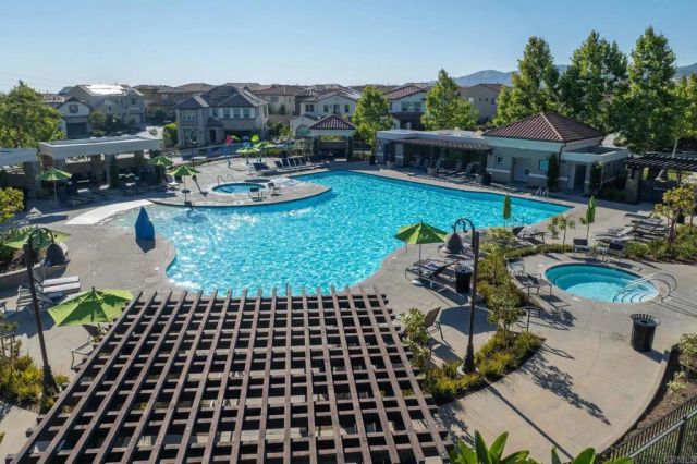 1832 Aliso Canyon Dr, Lake Forest, CA 92610