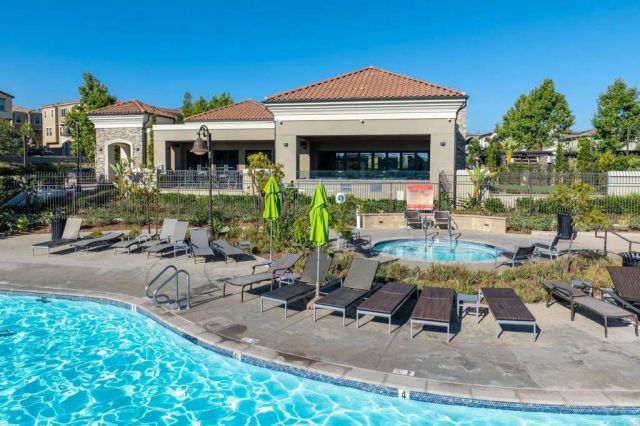1832 Aliso Canyon Dr, Lake Forest, CA 92610
