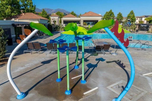 1832 Aliso Canyon Dr, Lake Forest, CA 92610