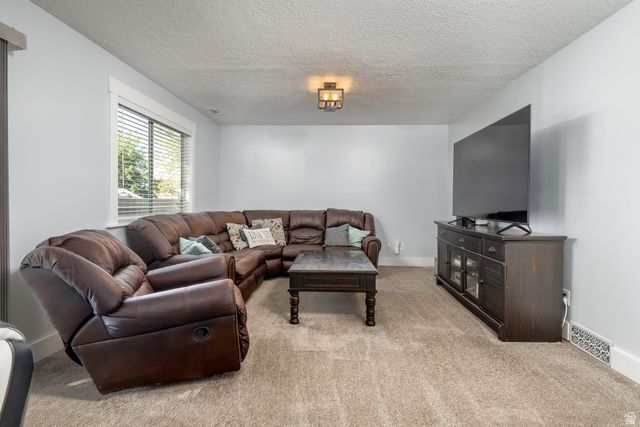 1170 E 750 S, Layton, UT 84041