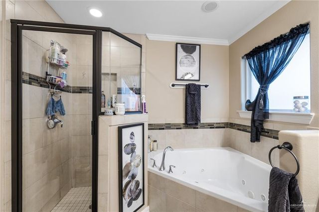 2104 Tomatillo Drive, Weslaco, TX 78596