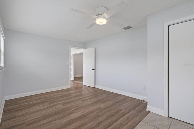 5690 6TH STREET S, St Petersburg, FL 33705