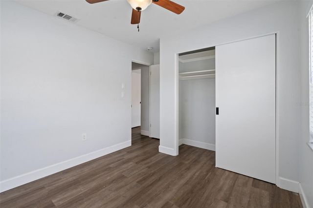 5690 6TH STREET S, St Petersburg, FL 33705