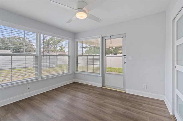 5690 6TH STREET S, St Petersburg, FL 33705