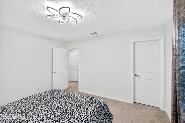 978 ROOSTER HOLLOW Way, Middleburg, FL 32068