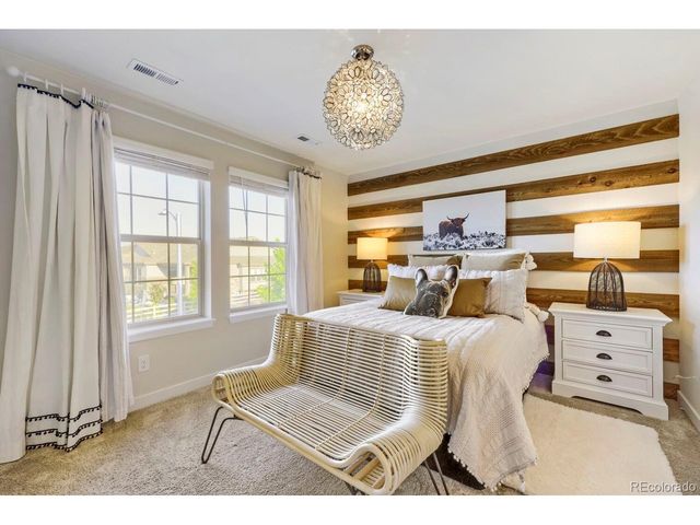 7843 Fraser River Cir, Littleton, CO 80125