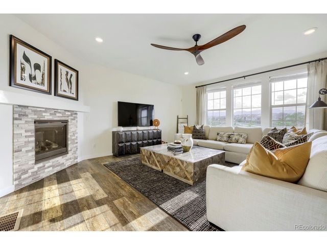 7843 Fraser River Cir, Littleton, CO 80125