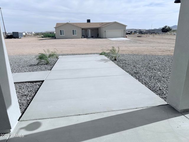 37608 W San Juan Avenue, Tonopah, AZ 85354