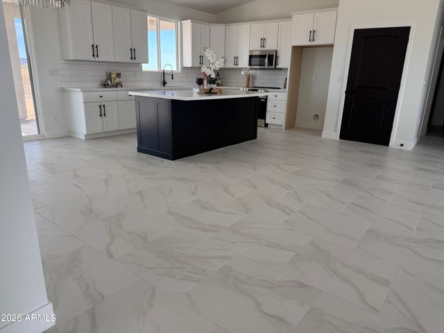 37608 W San Juan Avenue, Tonopah, AZ 85354