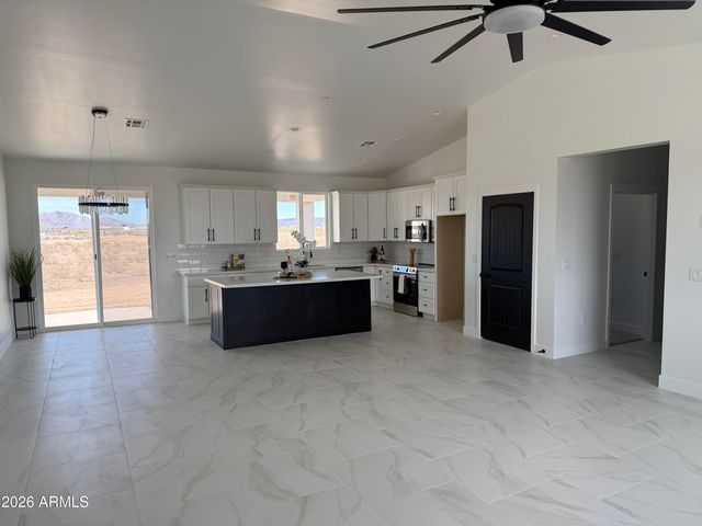 37608 W San Juan Avenue, Tonopah, AZ 85354