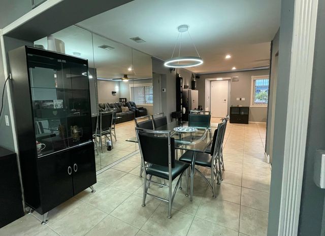 9282 NW 24th Place, Sunrise, FL 33322