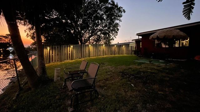 9282 NW 24th Place, Sunrise, FL 33322