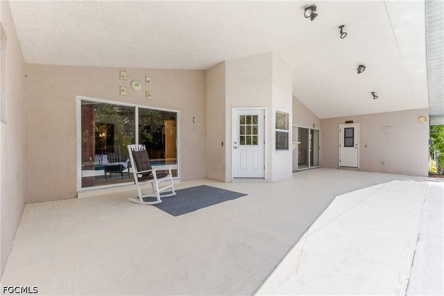 3606 Country Club BLVD, Cape Coral, FL 33904