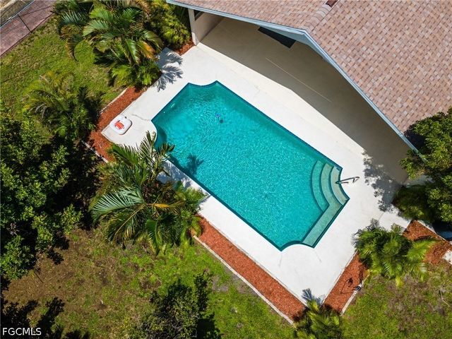 3606 Country Club BLVD, Cape Coral, FL 33904