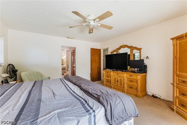 3606 Country Club BLVD, Cape Coral, FL 33904