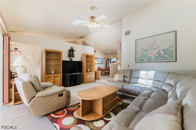 3606 Country Club BLVD, Cape Coral, FL 33904