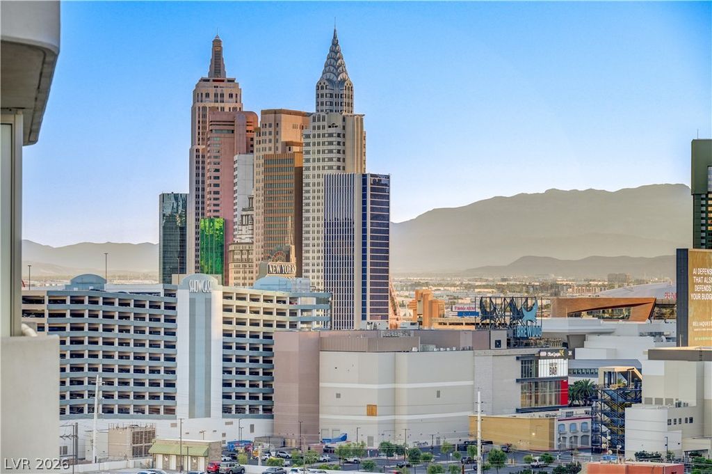 125 East Harmon Avenue 1415, Las Vegas, NV 89109 — photo 4