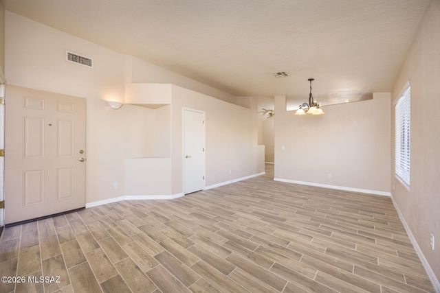 6558 W Hassayampa Place, Tucson, AZ 85743