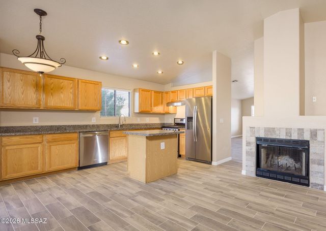 6558 W Hassayampa Place, Tucson, AZ 85743